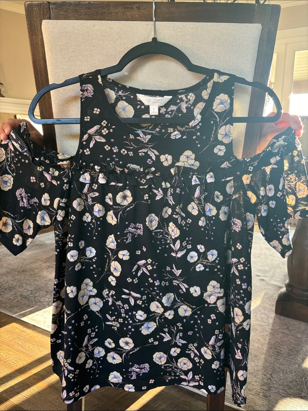 LC Lauren Conrad Black Floral Cold-Shoulder Blouse
